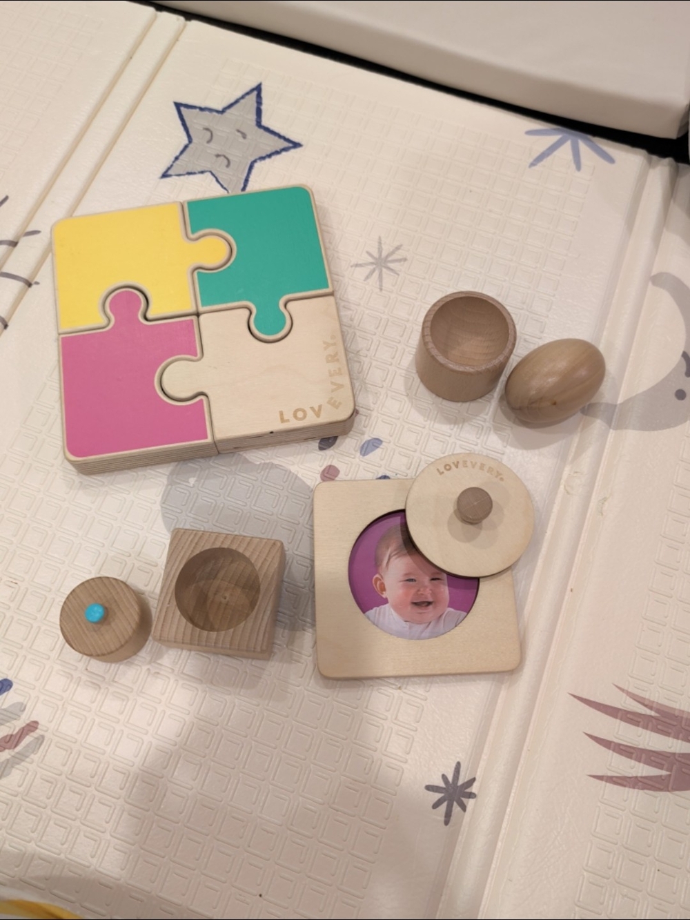 Lovevery | Montessori wooden toys